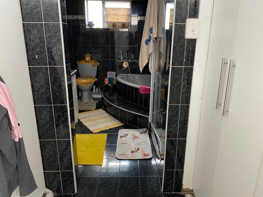 3 Bedroom Property for Sale in Humewood Eastern Cape